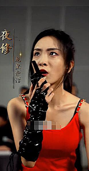 男生把坤坤放女生定眼里封面