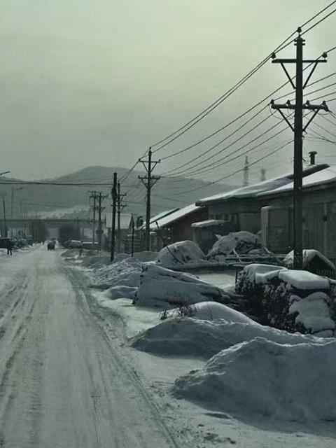 迈开腿往里怼冰块双男主微博封面